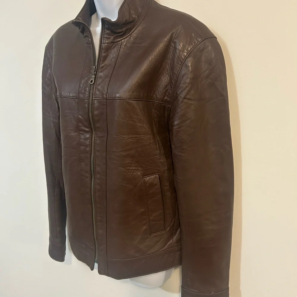 Danier Brown Leather Jacket - Picture 4 of 9